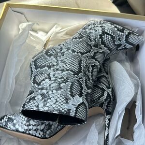 Michael kors snakeprint